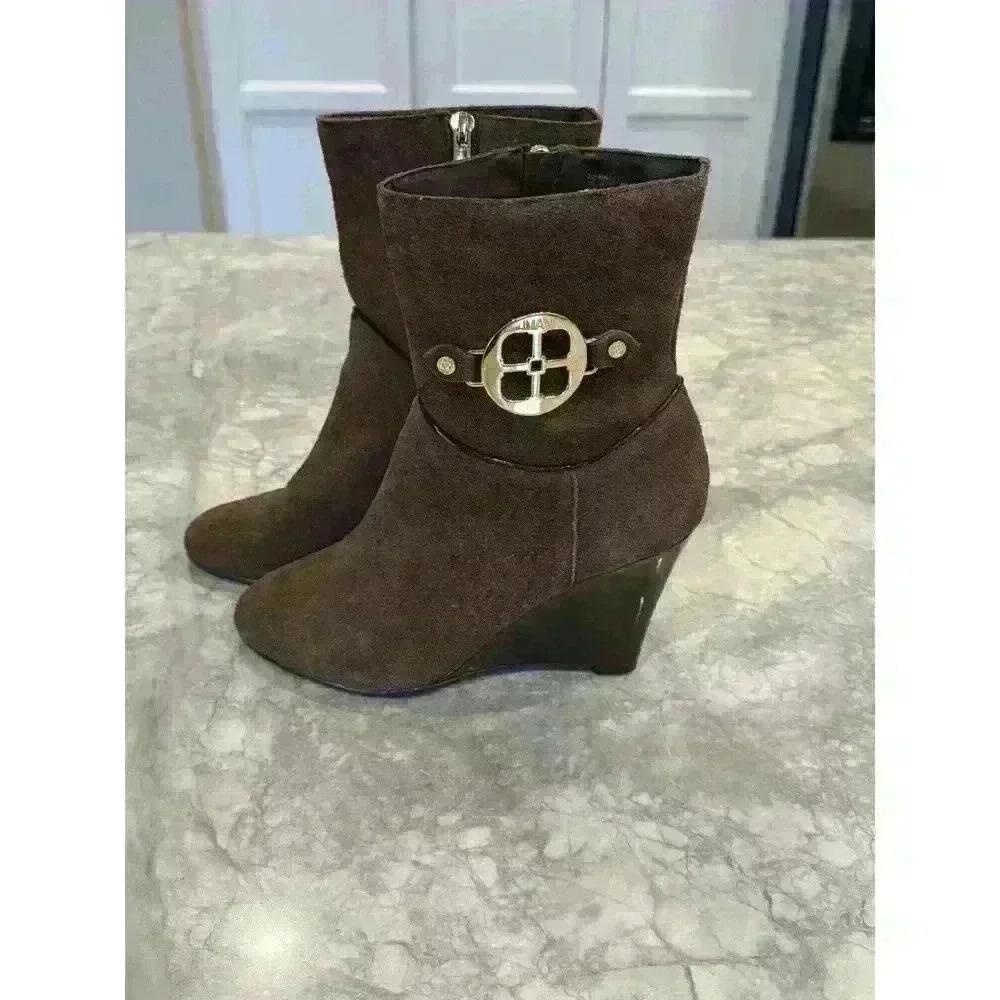 Iman Women's Ankle Boot Brown Suede Wedges Gold Logo Size 8W